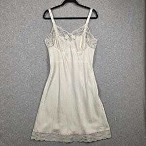Vintage Barbizon Full Slip Womens 10 White Satin Lace Trim Rhapsody Lingerie